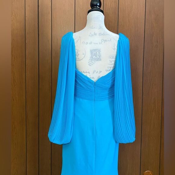 Badgley Mischka Pleated Bodice Plunge Evening Gown size 8 - Picture 11 of 16